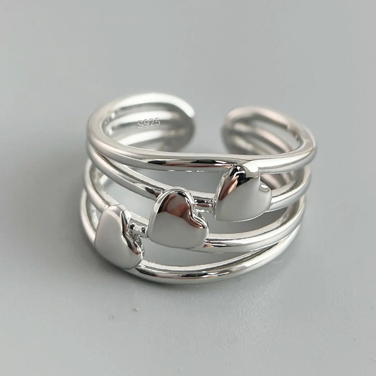 Charming Silver Ring for Any Occasion