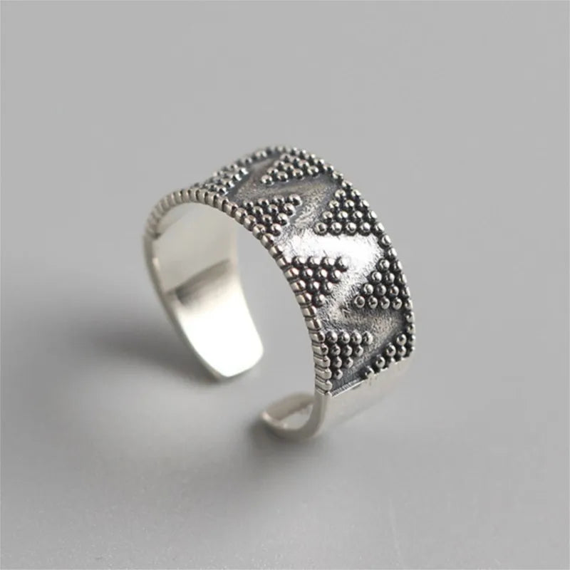 Romantic Silver Ring for Special Moments