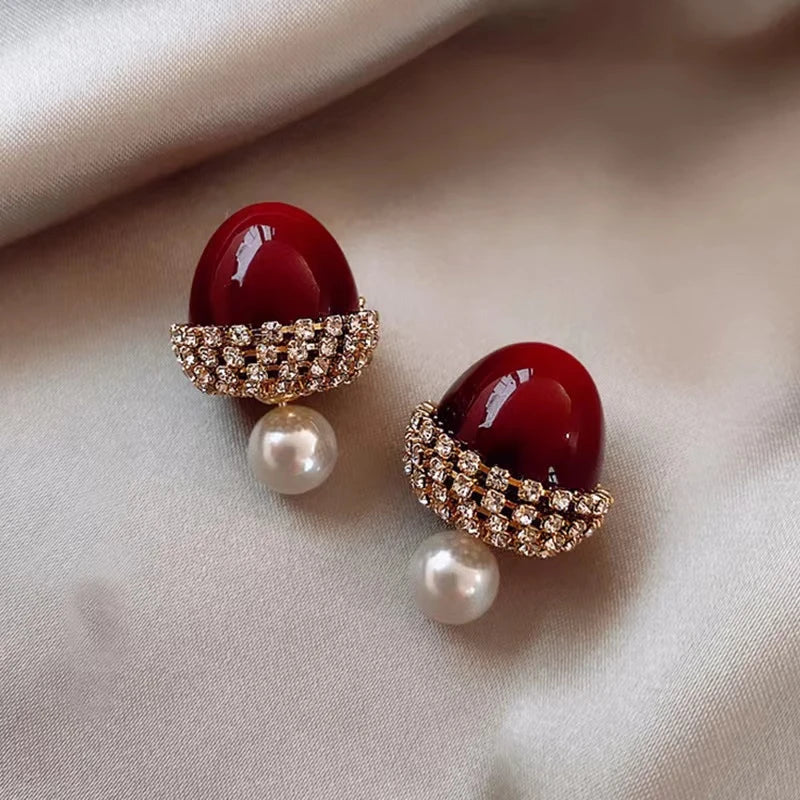 Delicate Artisan Pearl Earring