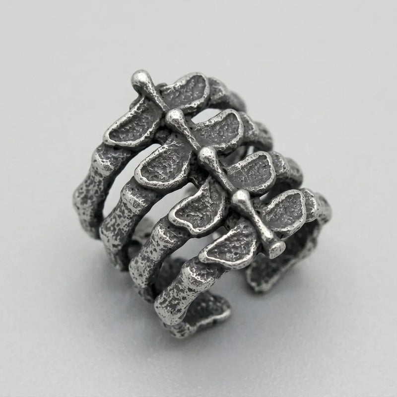 Dead Reckoning Spine Ring