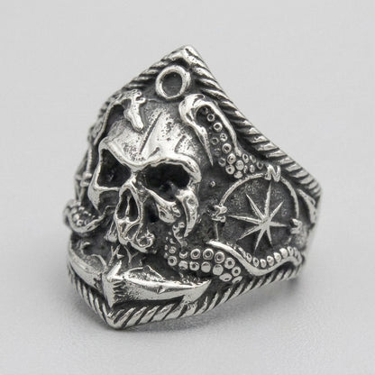 Cursed Seas Skull Ring
