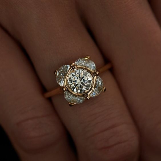 Elegant Ring for Every Occasion