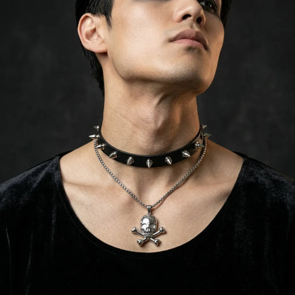 Classic Skull & Crossbones Pendant Necklace