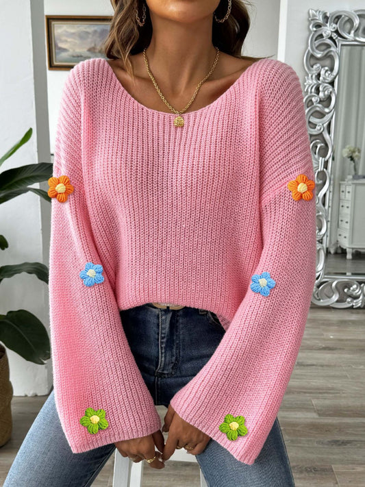 Gabriela® | Long-sleeved sweater with a floral crew neck