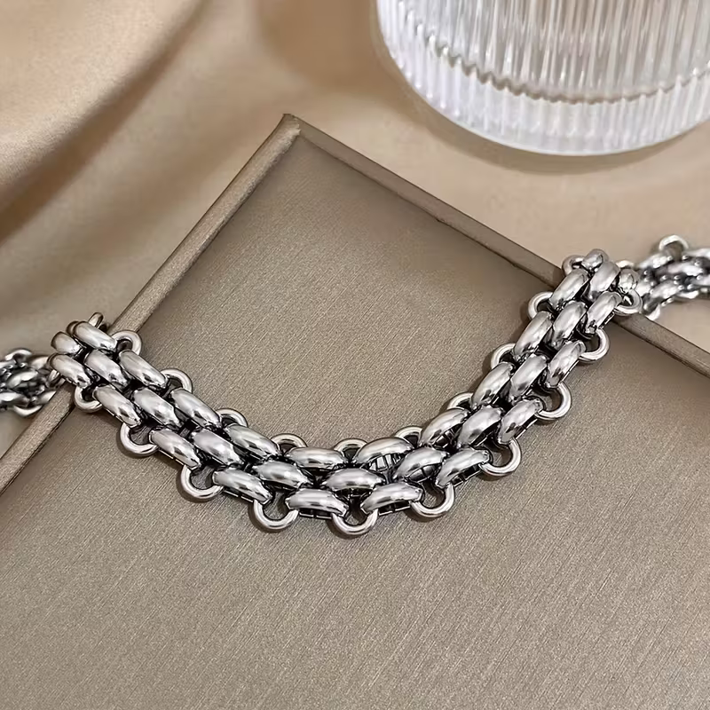 Romantic Bracelet for Special Moments