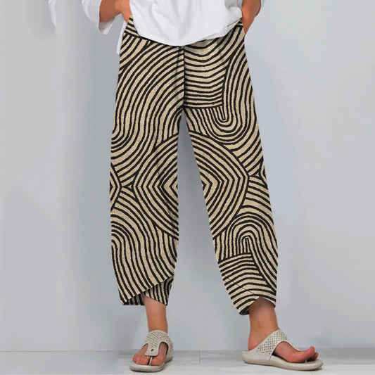 Vintage Stripe Pattern Pattern Cropped Casual Pants artswardrobe