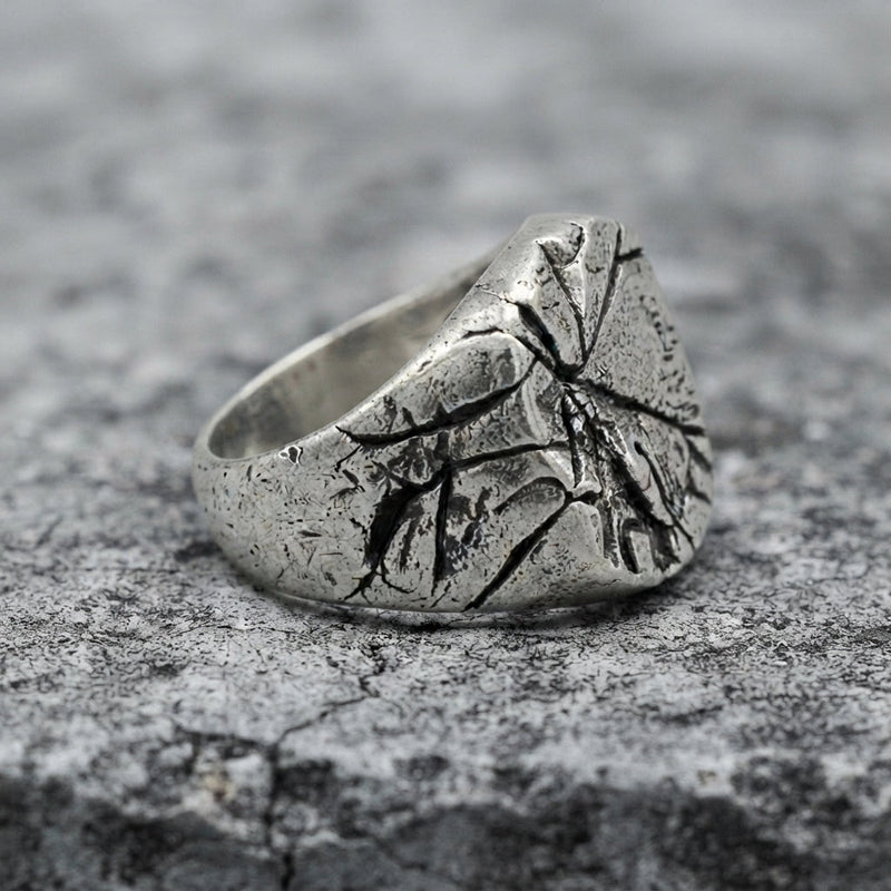 Cracked Fortress Ring