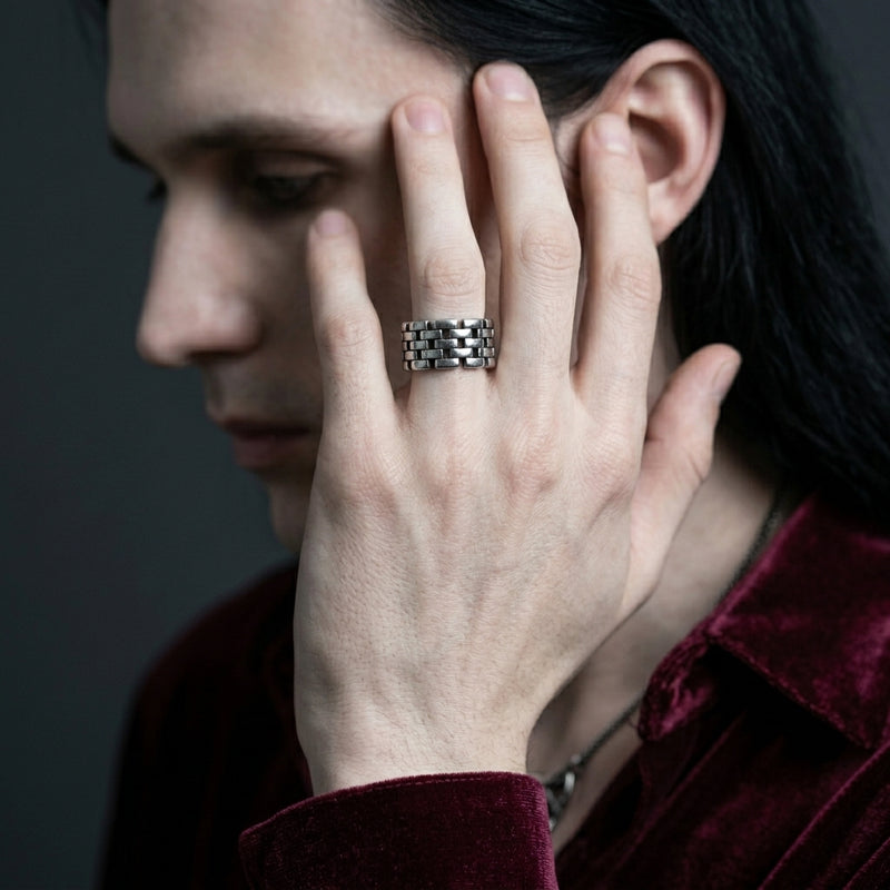 Interlocking Brick Link Ring