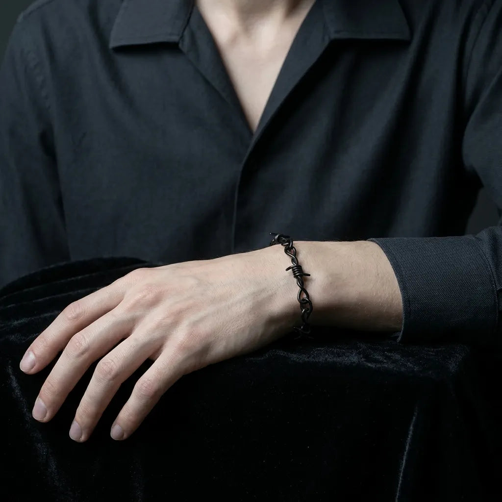 Full Black Barbed Wire Link Bracelet
