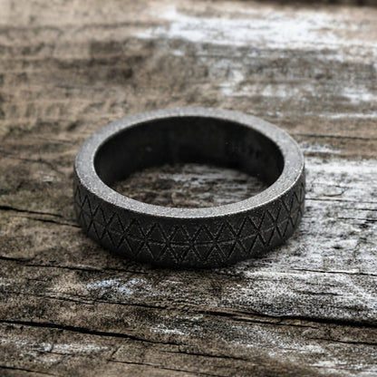 Blackened Geometric Grid Band Ring