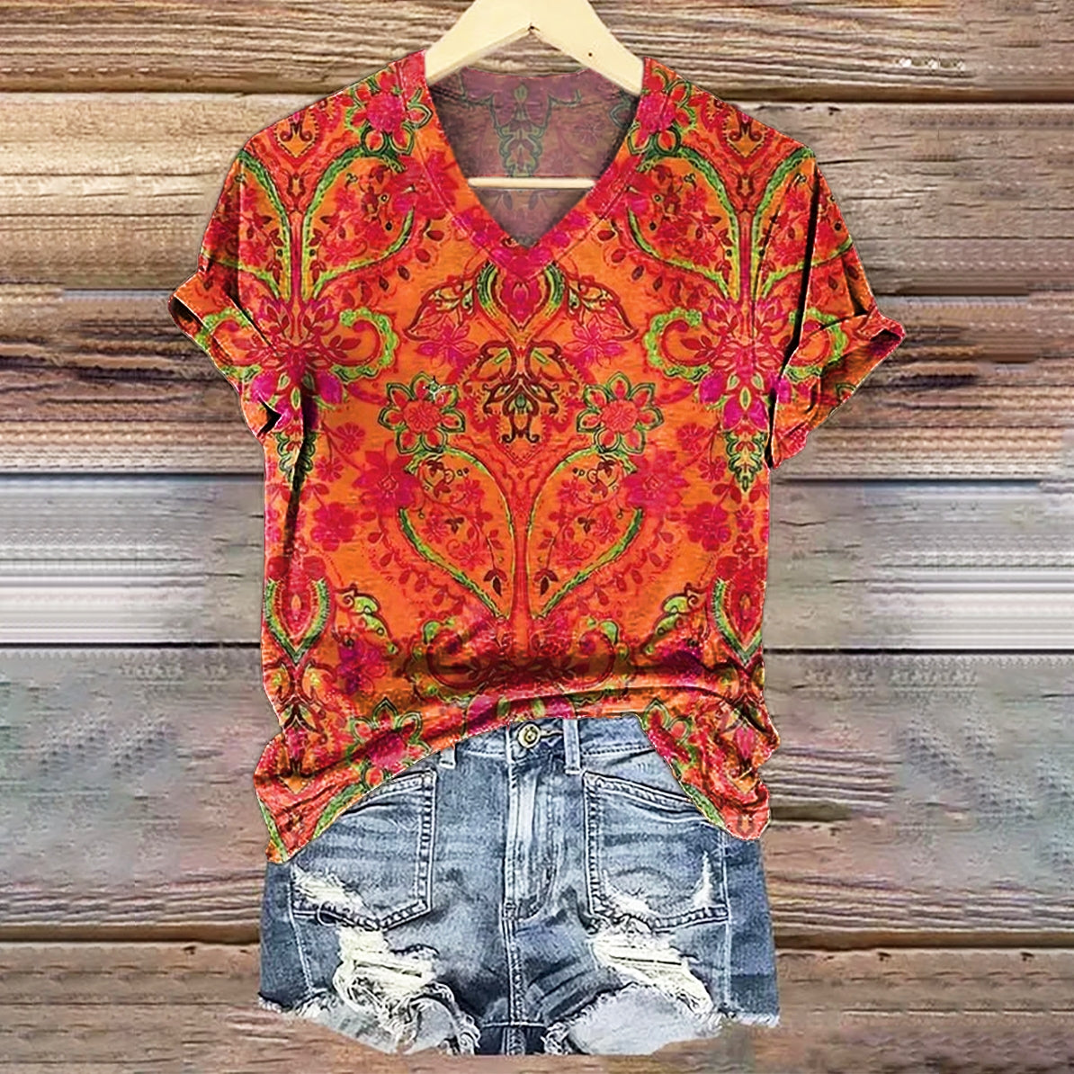 Women's Bohemian Ethnic Art Prints V-neck Casual T-Shirt