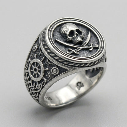 Skull & Cutlass Pirate Signet Ring