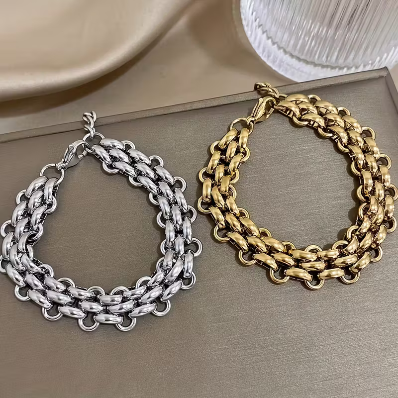 Romantic Bracelet for Special Moments