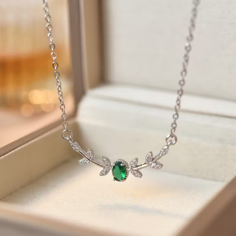 Charming Necklace for Any Occasion