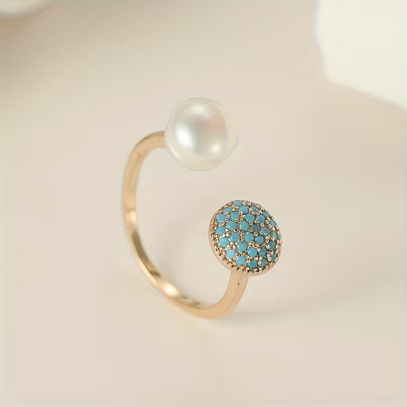 Classic Pearl Ring with Timeless Appeal