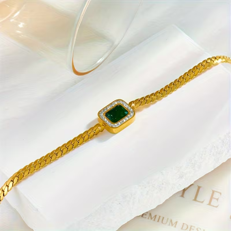 Beautiful Bracelet with Unique Style