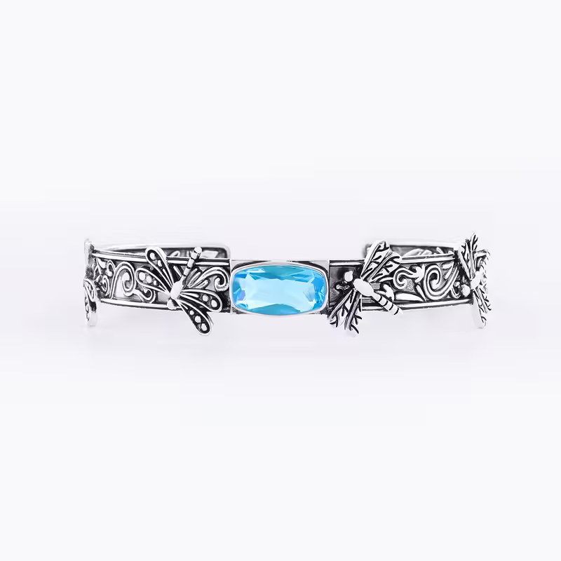 Beautiful Bracelet with Unique Style