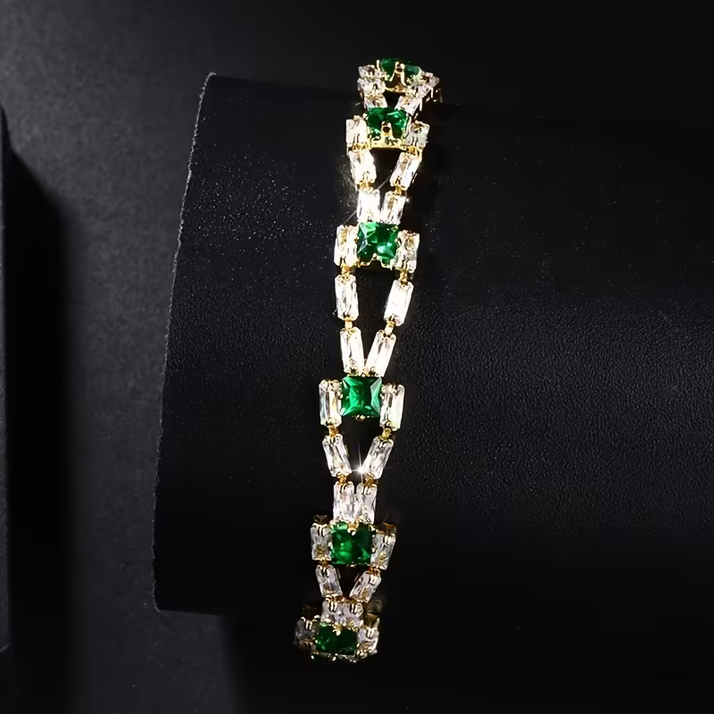 Beautiful Bracelet with Unique Style