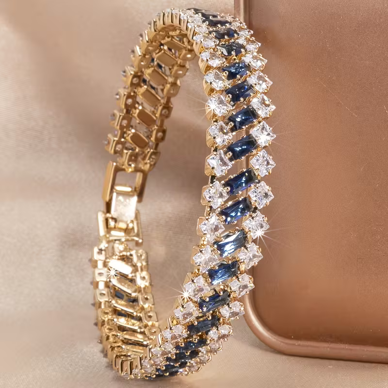 Beautiful Bracelet with Unique Style