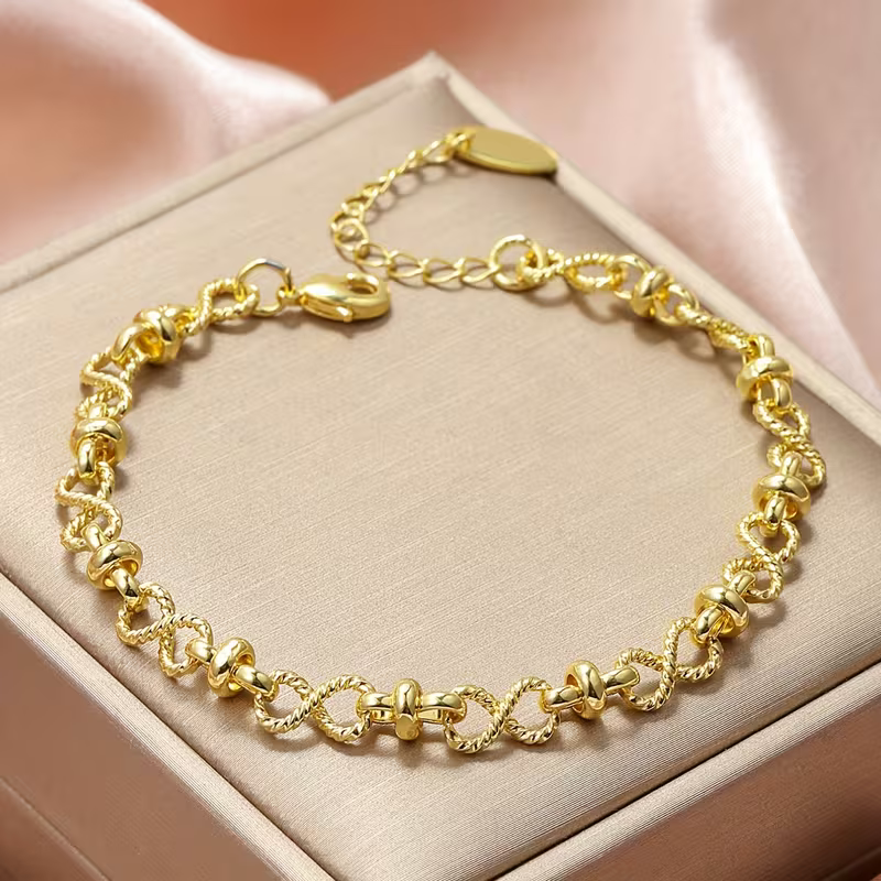 Stunning Bracelet for Daily Wear