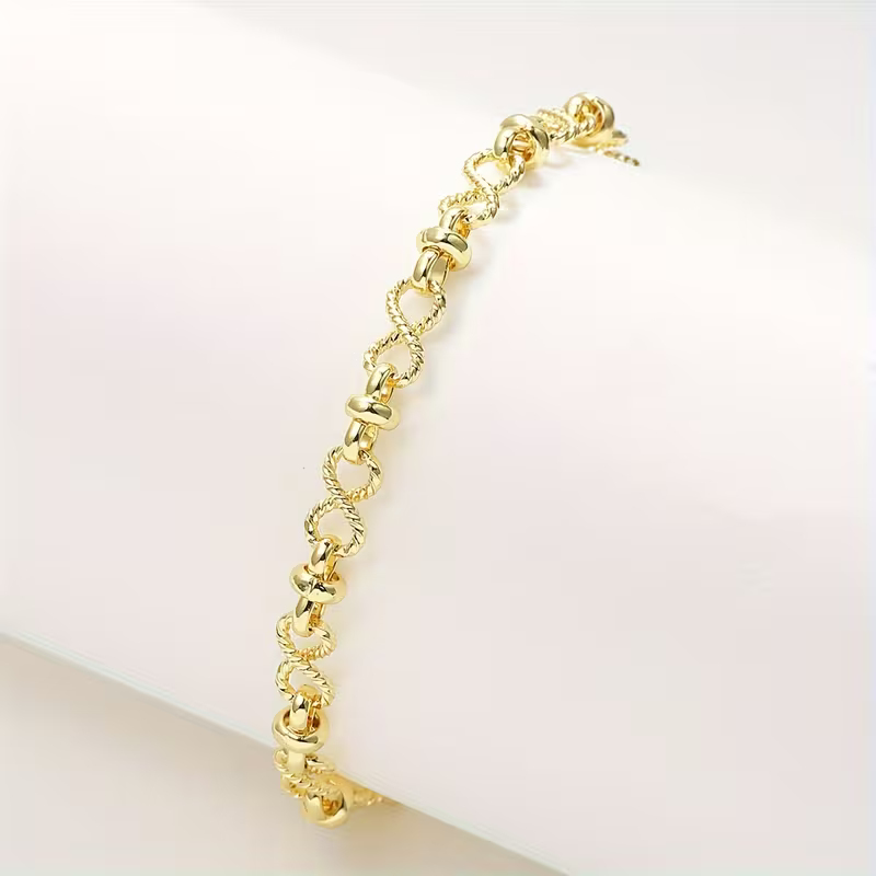 Stunning Bracelet for Daily Wear