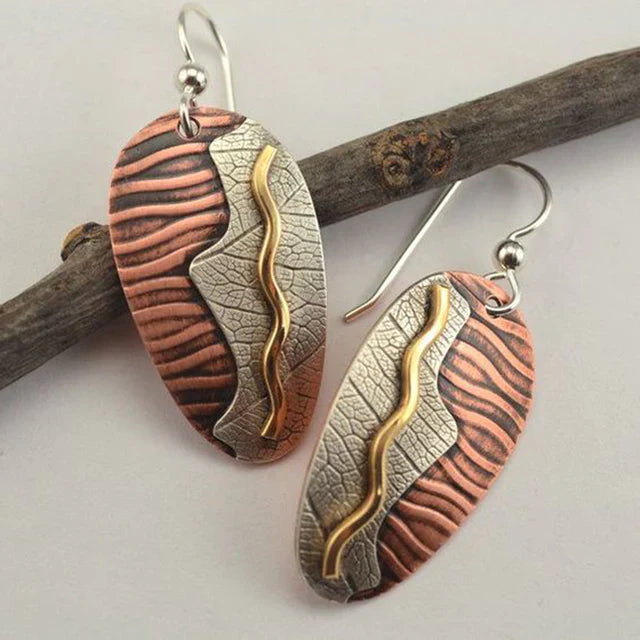 Romantic Silver Earring for Special Moments