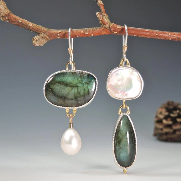 Beautiful Earring with Unique Style