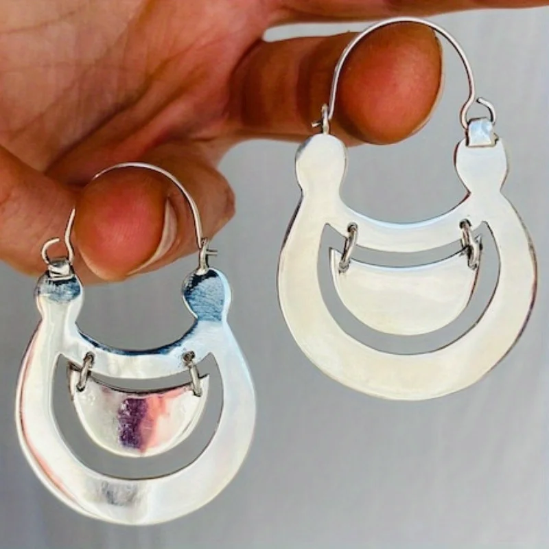 Stunning Silver Earring for Daily Wear
