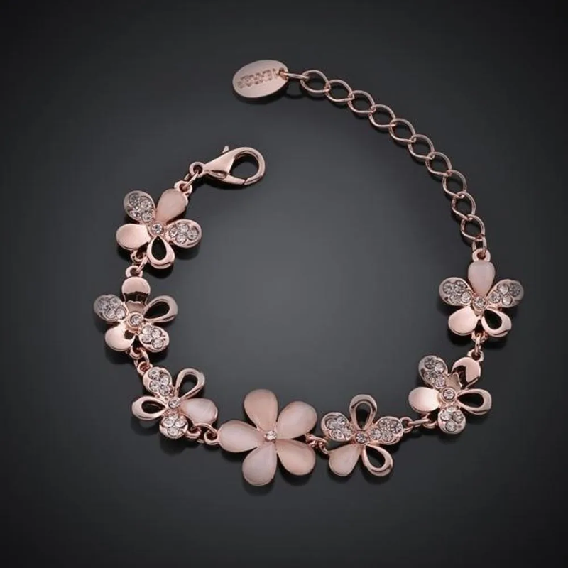 Stunning Bracelet for Daily Wear