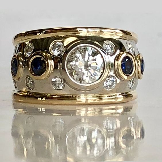 Beautiful Gold Ring with Unique Style