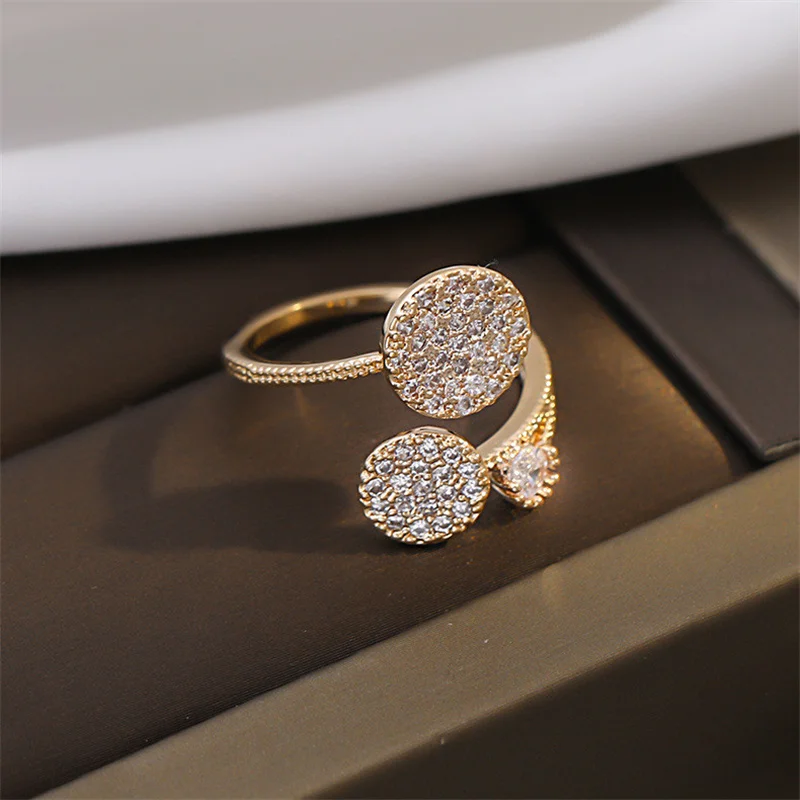 Elegant Gold Ring for Every Occasion