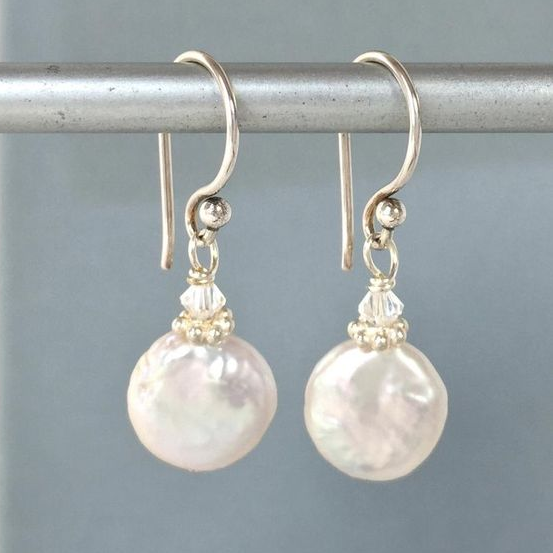 Elegant Pearl Earring for Every Occasion