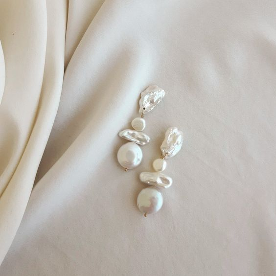 Charming Pearl Earring for Any Occasion