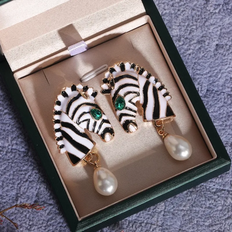 Elegant Pearl Earring for Every Occasion