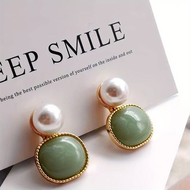 Stunning Pearl Earring for Daily Wear