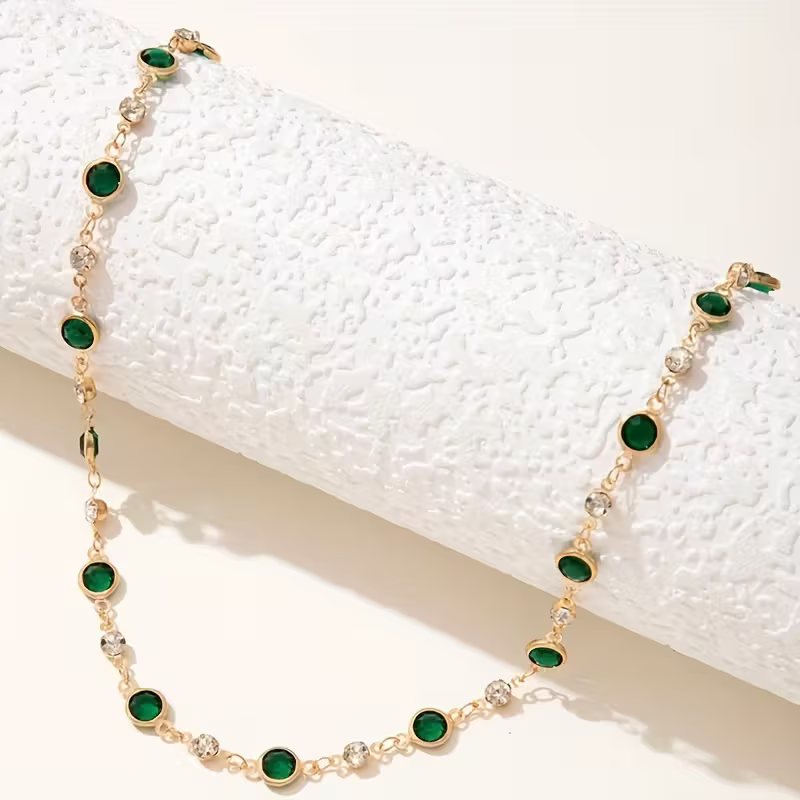 Stunning Necklace for Daily Wear