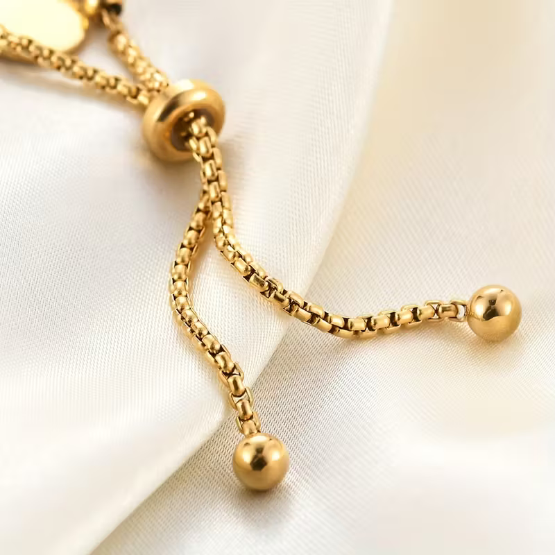 Beautiful Bracelet with Unique Style