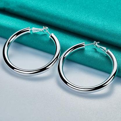 Romantic Silver Piece for Special Moments