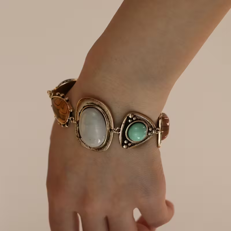 Classic Bracelet with Timeless Appeal