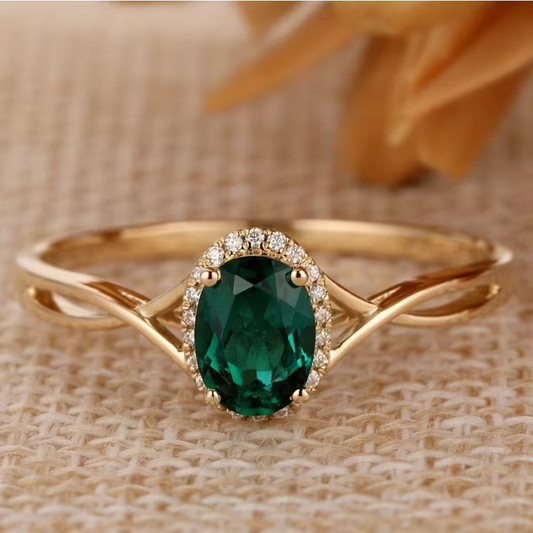 Evergreen Twist Ring
