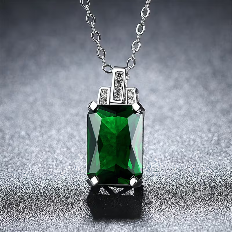 Stunning Necklace for Daily Wear