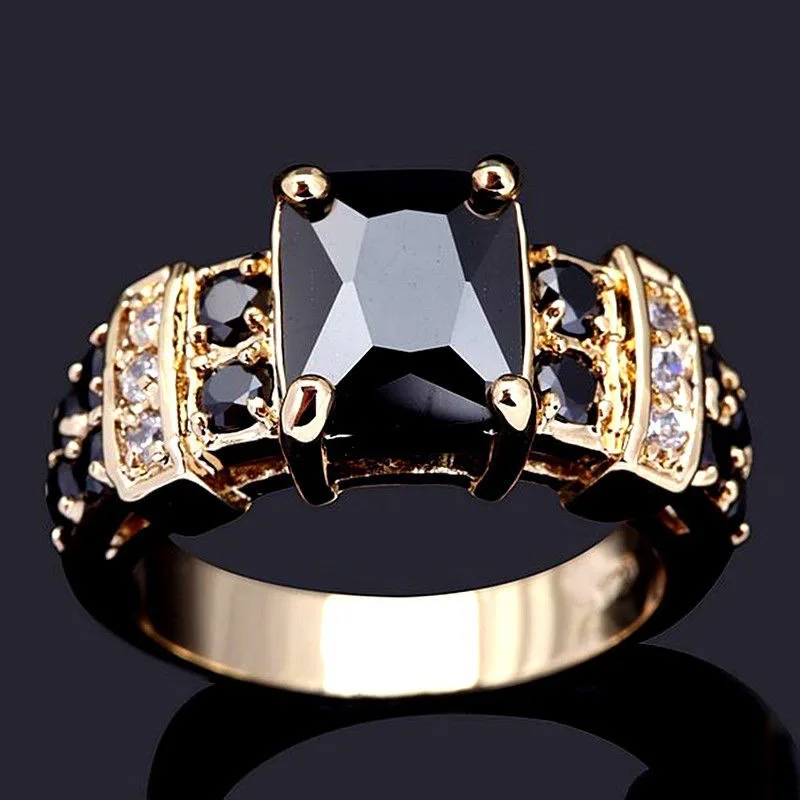 Romantic Gold Ring for Special Moments