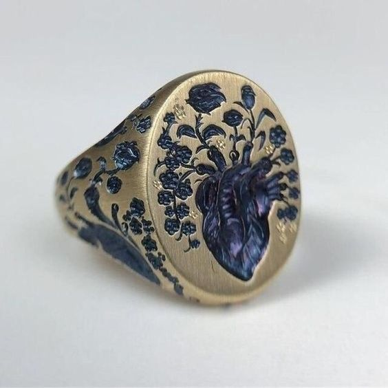 Elegant Gold Ring for Every Occasion