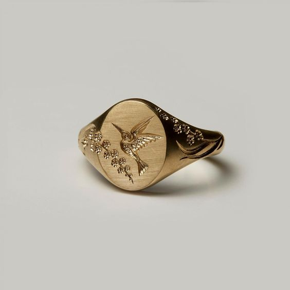 Beautiful Gold Ring with Unique Style