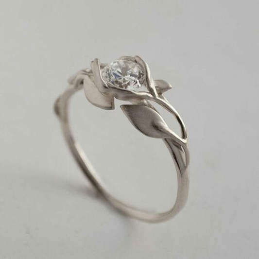 Vintage Silver Leaf Zirconia Ring