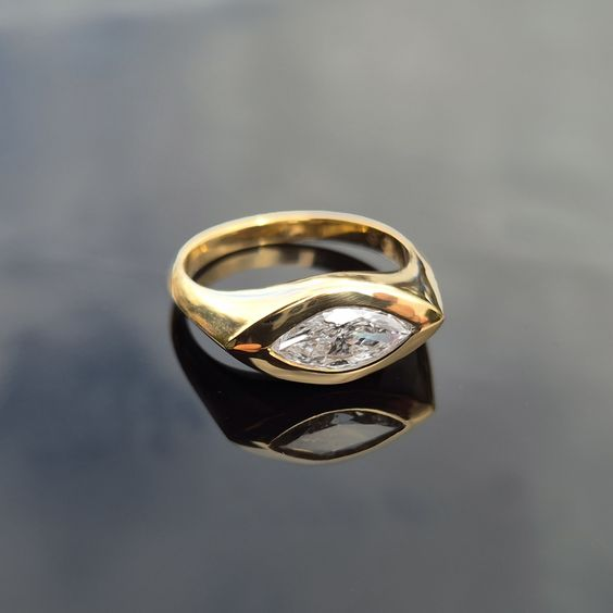 Beautiful Gold Ring with Unique Style