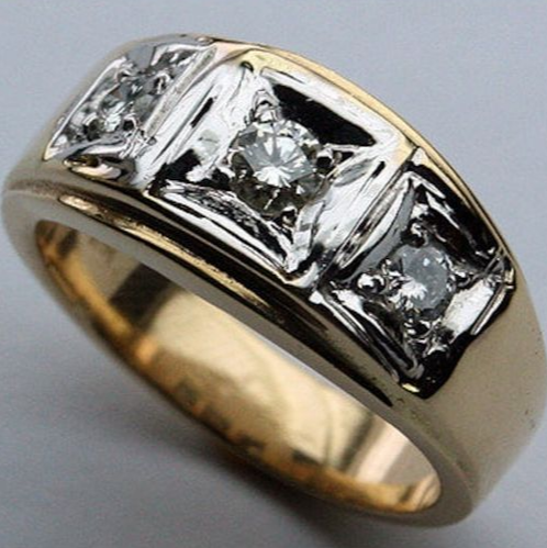 Beautiful Gold Ring with Unique Style