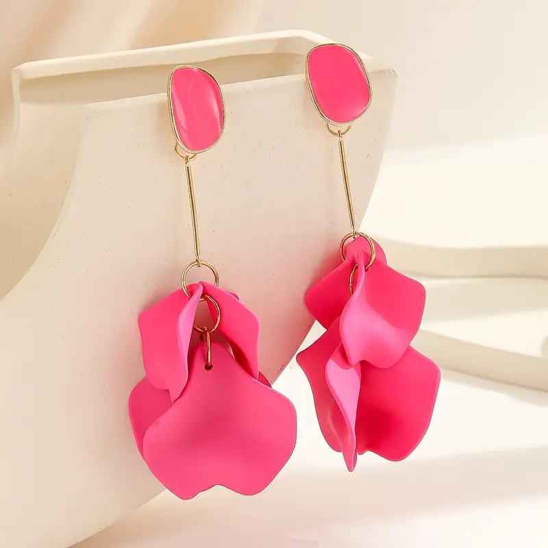 Classic Earring with Timeless Appeal