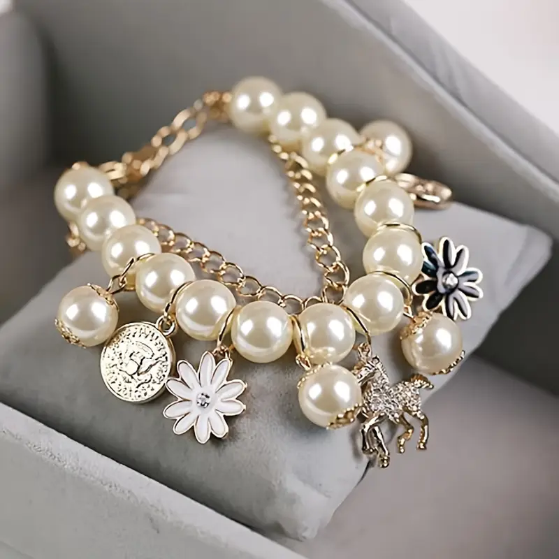 Stunning Pearl Bracelet for Daily Wear
