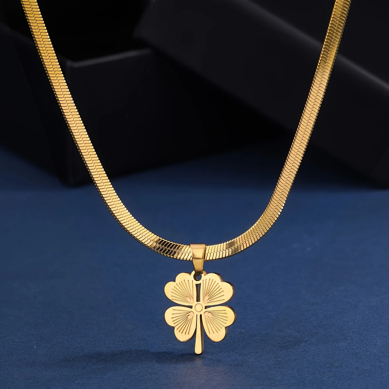Classic Gold Necklace with Timeless Appeal